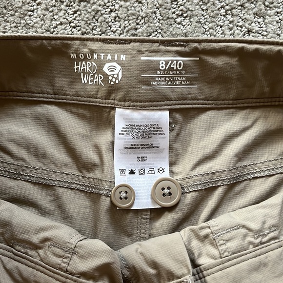 Mountain Hard Wear - Hiking Shorts - 8 - Picture 2 of 3